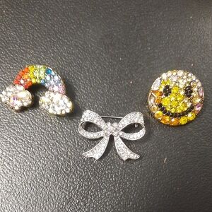 Colorful Brooch Set with Bow, Rainbow, and Smiley